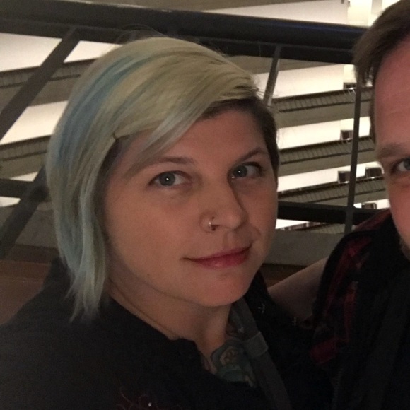 Profile Picture of Casey Emory (@kclynn52) on Poshmark