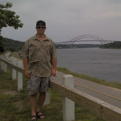 Profile Picture of Jayson Moore (@flirtyking1) on Youtube