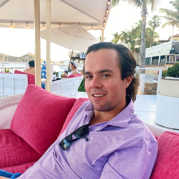 Profile Picture of Daniel Willett (@dwillett15) on Poshmark