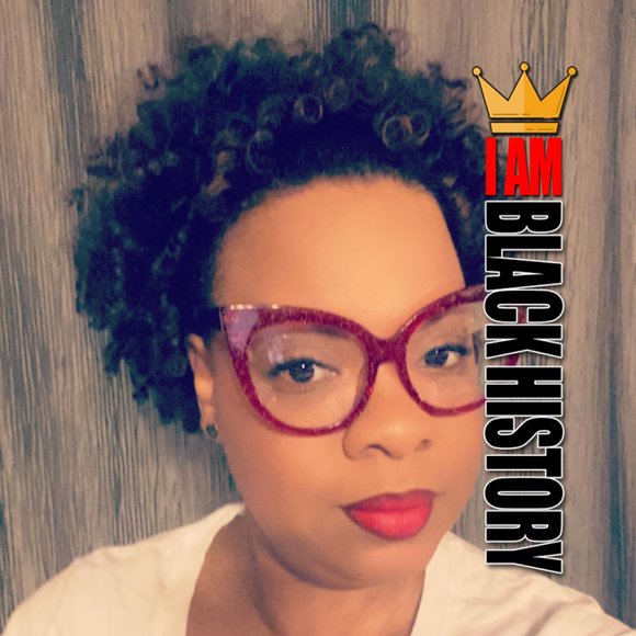 Profile Picture of Latricia Singleton (@triciadianne) on Poshmark