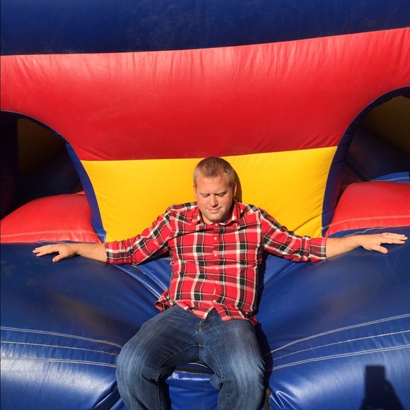 Profile Picture of Richard Schmalz (@schmalzr) on Poshmark