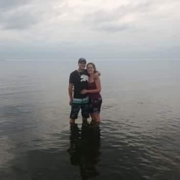 Profile Picture of Nancy Cordeiro (@nan_cool96) on Poshmark