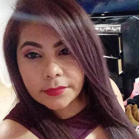 Profile Picture of Stefii Calderini (@lababy9033) on Poshmark