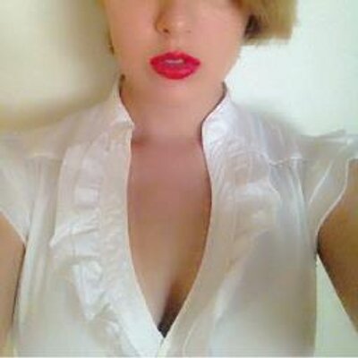 Profile Picture of Renea Lambert (@ReneaIsAWriter) on Twitter