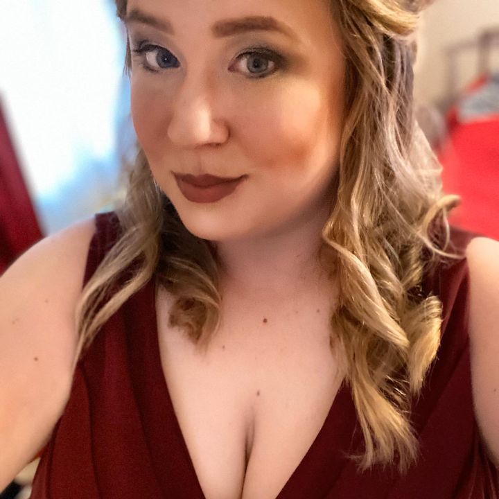 Profile Picture of Nicole Holifield (@mrs.holifield91617) on Tiktok