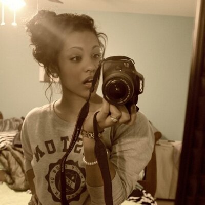 Profile Picture of Eat A Dick ! (@AyooSeren) on Twitter