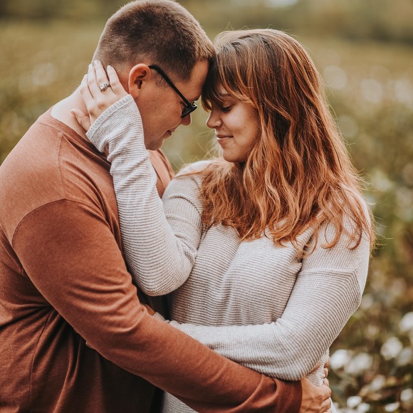 Profile Picture of Amanda Bowling (@amandabowlin731) on Poshmark