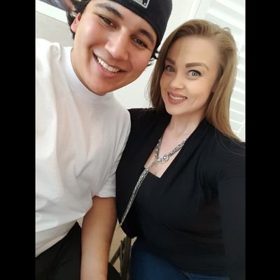 Profile Picture of Kristina Sutherland (@Xoxo_Tina_Marie) on Twitter