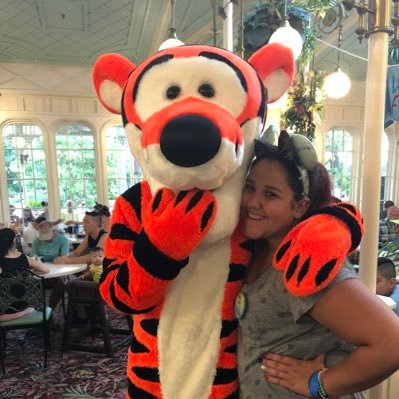 Profile Picture of Fallon Perry (@FallonPerry10) on Twitter