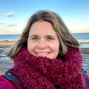 Profile Picture of Crystal Rowe (@crysmrowe) on Youtube