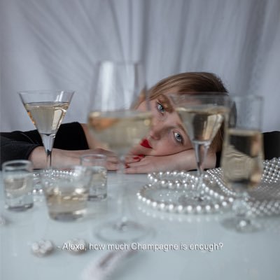 Profile Picture of Mia (@can10ha) on Twitter