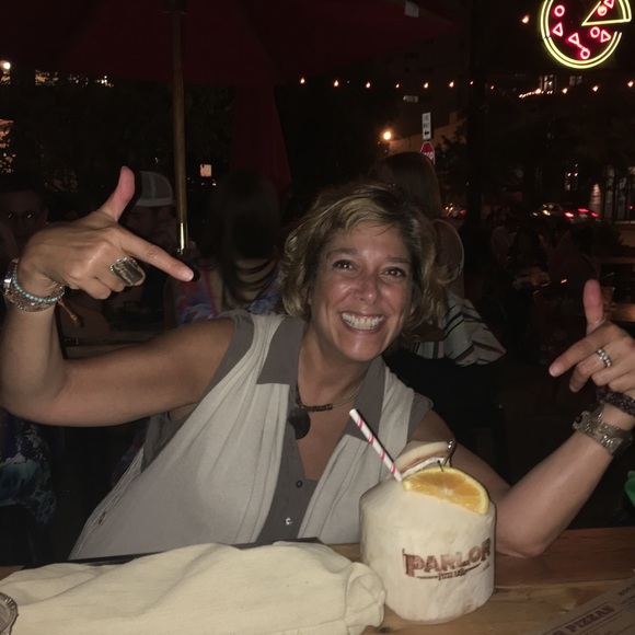 Profile Picture of Christy Pellerin (@tpell18) on Poshmark