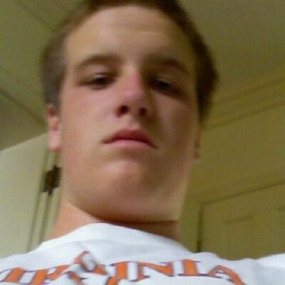 Profile Picture of Kirby Fox (@kirbstomp804) on Twitter