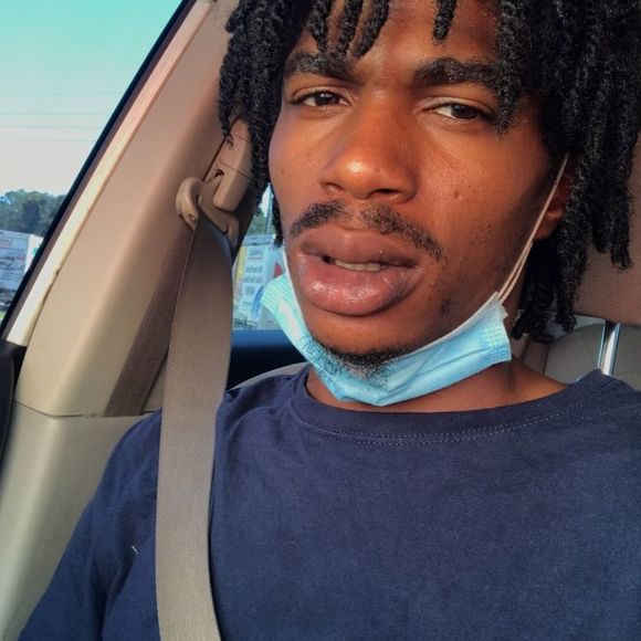 Profile Picture of Emoryy Allen (@younglegacy129) on Poshmark