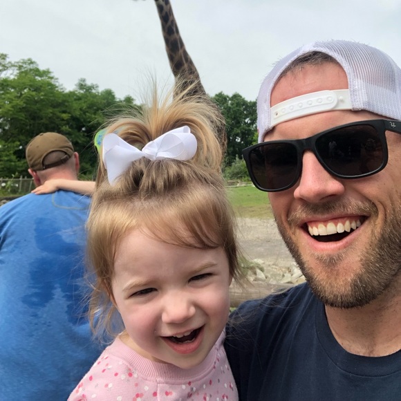 Profile Picture of Adam Haas (@adamhaas) on Poshmark