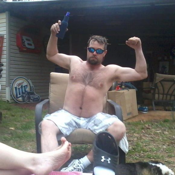 Profile Picture of Bobby Marks (@bobby19776612) on Poshmark