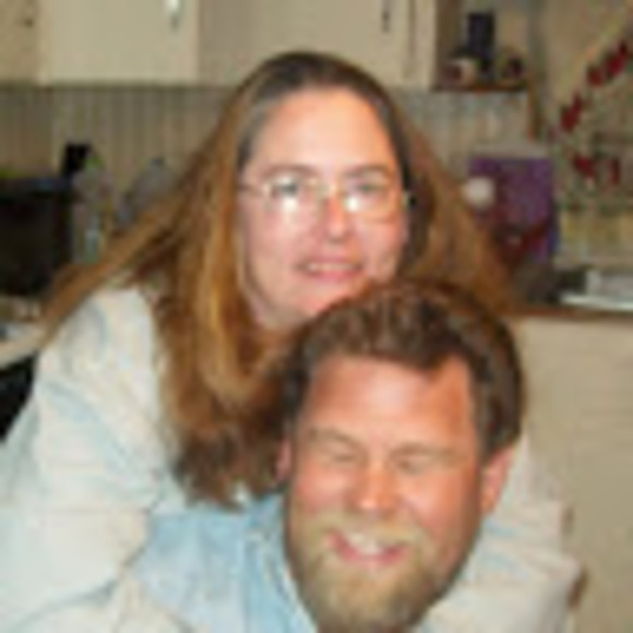 Profile Picture of Jenni Lofgren (@jennilofgren) on Poshmark