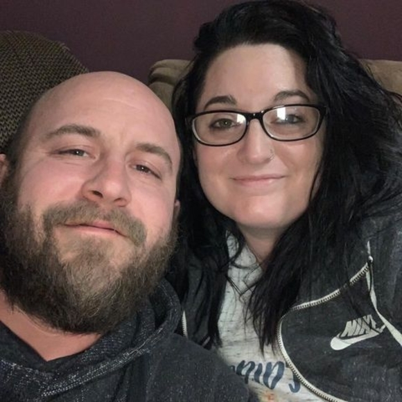 Profile Picture of Dustin Leffler (@leffler85) on Poshmark