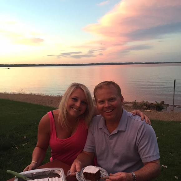 Profile Picture of Lynzie Halvorson (@lynziehalvorson) on Poshmark