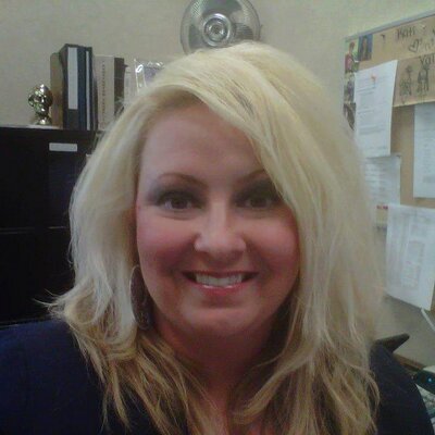 Profile Picture of Valerie Steele (@espinoza6150) on Twitter