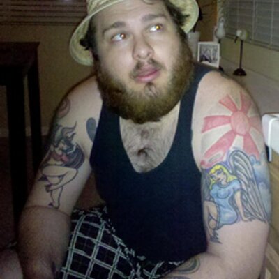 Profile Picture of Michael S Petito (@MPtheQuiteGiant) on Twitter