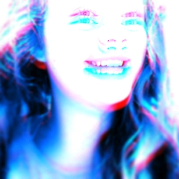 Profile Picture of Jessica Mullins (@jessicamullins2) on Poshmark