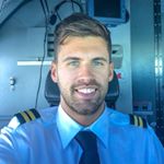 Profile Picture of ERIK | First Officer 👨🏼‍✈️😎 (@pilot.erik) on Instagram