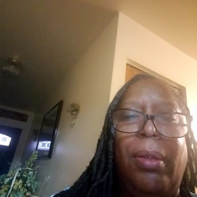 Profile Picture of Sheryl Moore (@SherylM06552544) on Twitter