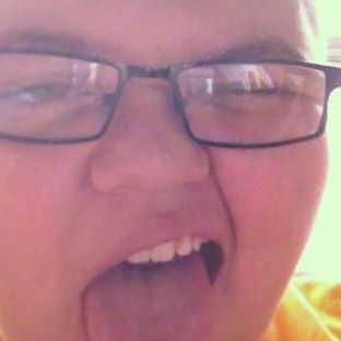 Profile Picture of Joshua Olavarria (@joshua.olavarria.3) on Facebook