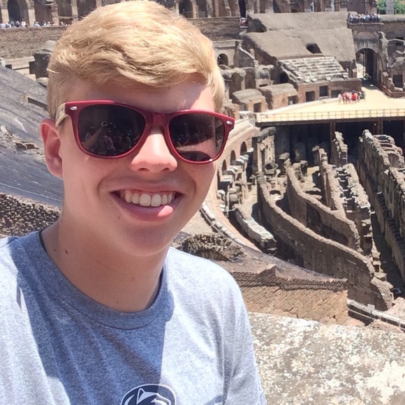 Profile Picture of Jack Dahlinger (@jdahle) on Poshmark