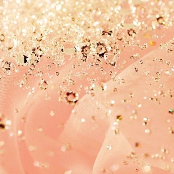 Profile Picture of Carleigh Gibbons (@carleighmarie2) on Poshmark