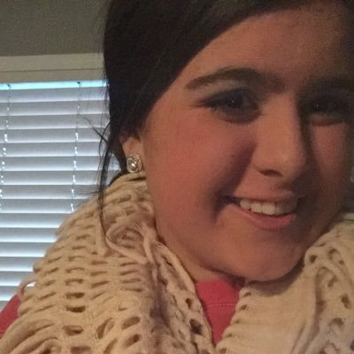 Profile Picture of Savannah Davison (@DavisonSavannah) on Twitter