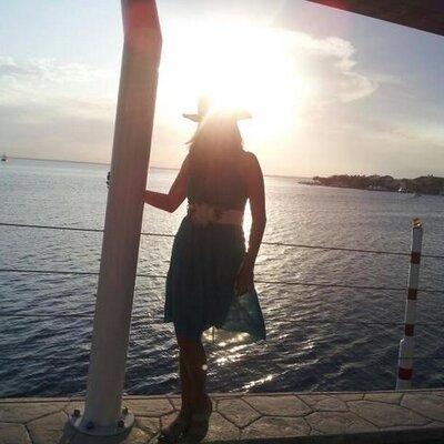 Profile Picture of Cynthia Valery Villa (@Valery2106Cv) on Twitter