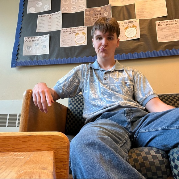 Profile Picture of Kevin Guinan (@kevin_guinan) on Poshmark