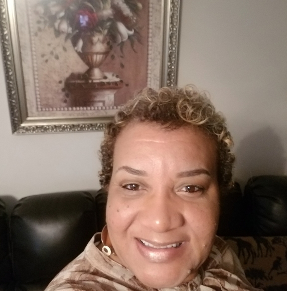 Profile Picture of Tina Patterson (@tinapatterso114) on Poshmark
