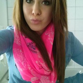 Profile Picture of Julia Eberhard (@julia.hagemeier.7) on Facebook