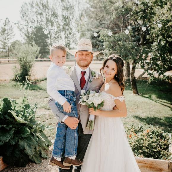 Profile Picture of Taylor Jameson (@tcjam129) on Poshmark