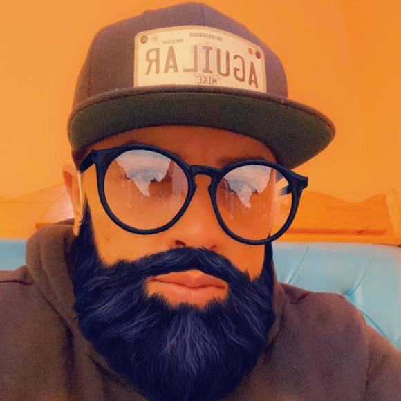 Profile Picture of Mike Aguilar (@mikeaguilar468) on Poshmark