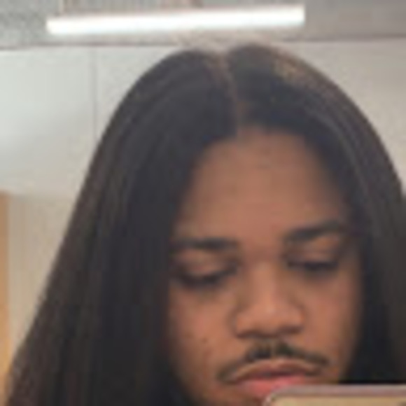 Dion Hawn - Poshmark Profile Picture of Dion Hawn (@dionhawn) on Poshmark