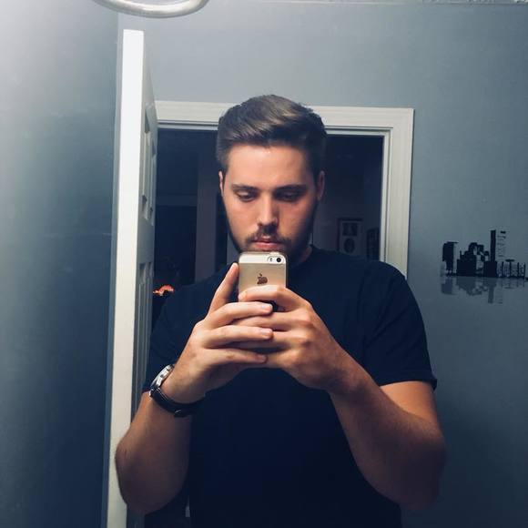 Profile Picture of Jacob Ruby (@jacobruby55) on Poshmark