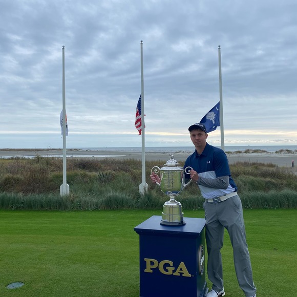 Profile Picture of Aaron Raines (@rainzy_10) on Poshmark