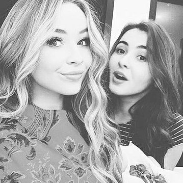 Sarah And Sabrina - Twitter Profile Picture of Sarah And Sabrina (@jenna2loy) on Twitter