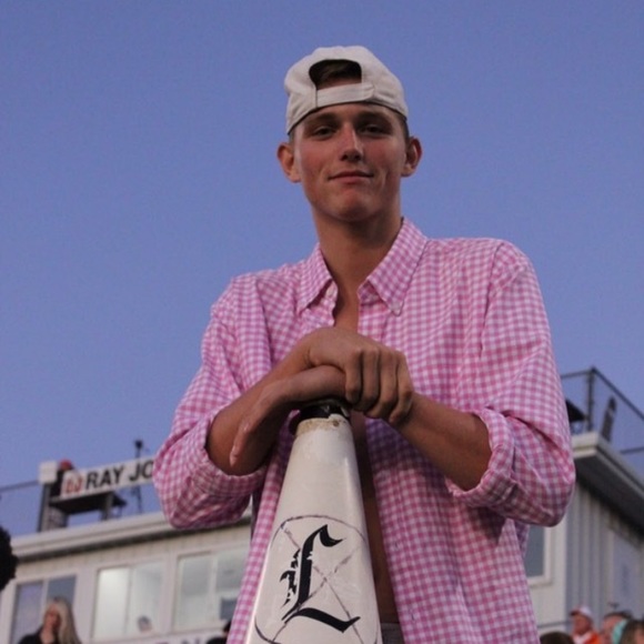 Profile Picture of Satchel Hester (@satchelhester) on Poshmark