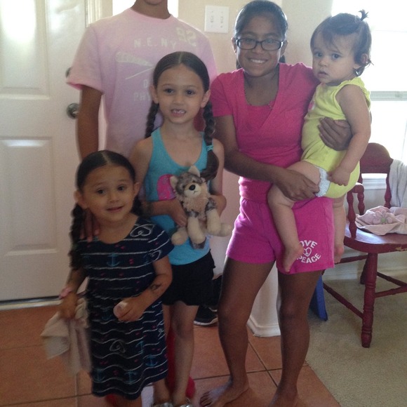 Profile Picture of Sharon Gibbons schott (@sharz) on Poshmark