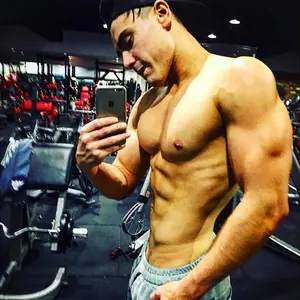 Profile Picture of mmeaustralia (@blakegrizzell) on Tiktok