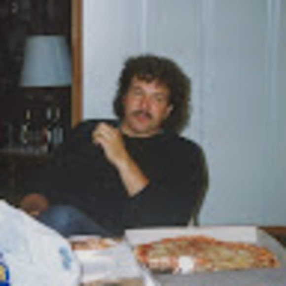 Profile Picture of Larry Sarosky (@saroskylarry) on Poshmark