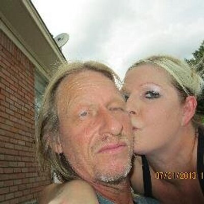 Profile Picture of Ruby Rowe Walker (@RubyRoweWalker) on Twitter