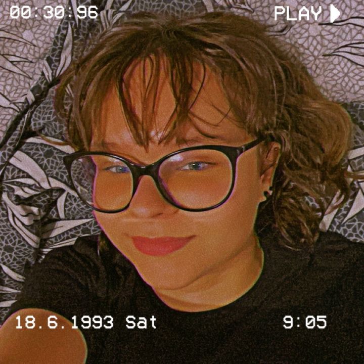 Profile Picture of serv (@anneserv) on Tiktok