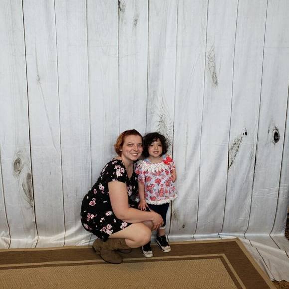 Profile Picture of Samantha Nourie (@nouriet) on Poshmark