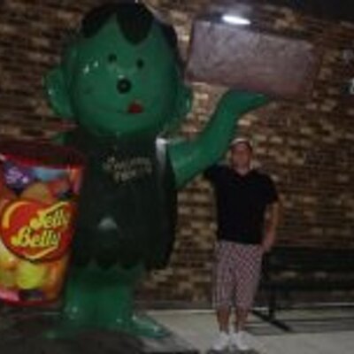 Profile Picture of Matt Moes (@MattCliffMoes) on Twitter